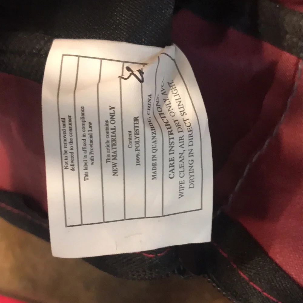 🎉NWT Maroon School Backpack!